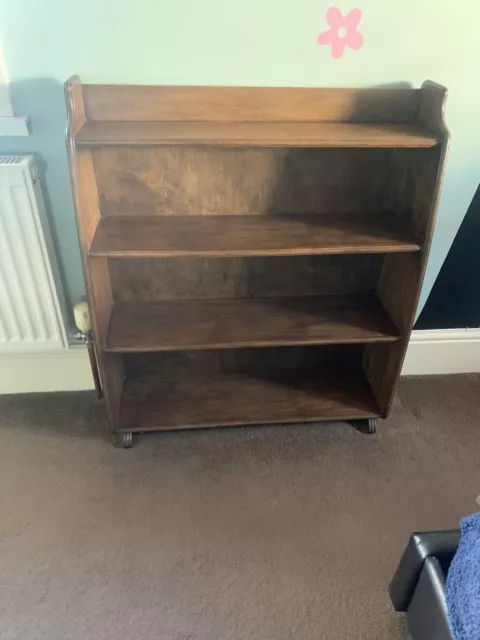 Vintage oak bookcase, 1930s Deco era, neat and practical, Lovely Condition.