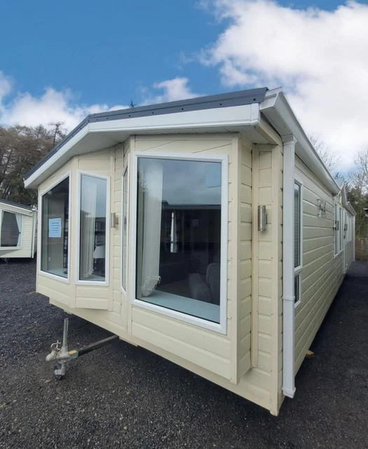 WILLERBY MERIDIAN 42X13 Static Caravan, Lodge, Mobile Park Home Chalet For Sale £29,999.00
