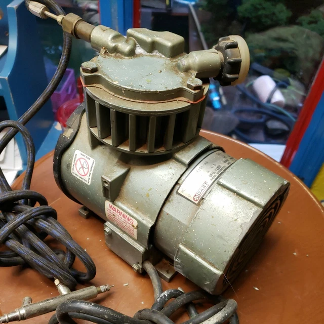 Gast Mfg Roa-P101-Aa Vacuum Pump (Sm40) Gast Mfg Roa-P101-Aa Vacuum Pump (Sm40)