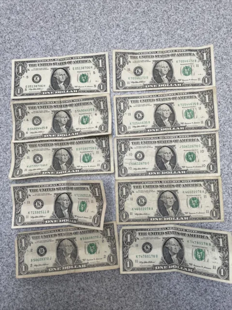 Series 1999 US $1 One Dollar Bills Lot Of 10 Notes. Circulated