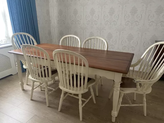 Laura Ashley Bramble Large Dining Room Table & 6 Chairs Inc. 2 Carvers Ex Cond