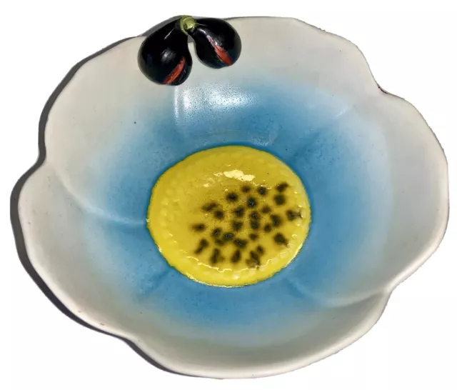 Vtg Mancioli Italian Majolica Flower w/ Figural Fruit Art Pottery Dish Rare 5.5”