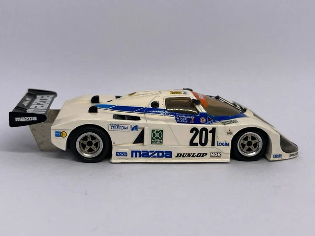 Reynard 2KQ #29 Provence Moulage 1/43 - Kit Monté 24H Du Mans 2002 - K1761