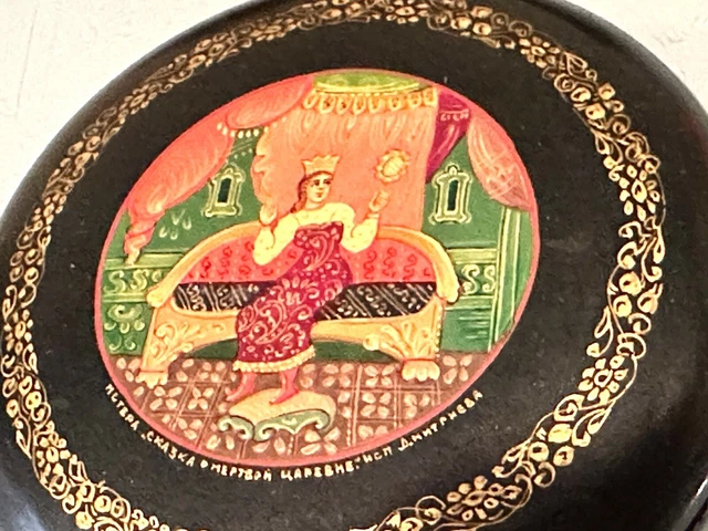 Vintage 1980’ Russian Mstera Lacquer Painted Wood Fairytale Trinket Jewery Box