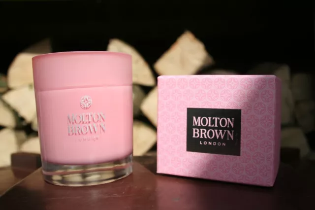 Molton Brown 180g Single Wick Candle Delicious Rhubarb And Rose