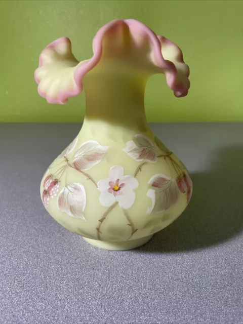 Fenton Uranium Glass Hand Painted Burmese  Vase Artist Signed And Numbered