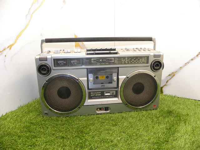 Sharp GF-9191 Ghetto Blaster Vintage – Argenté, 100% Fonctionnel (Bon état)