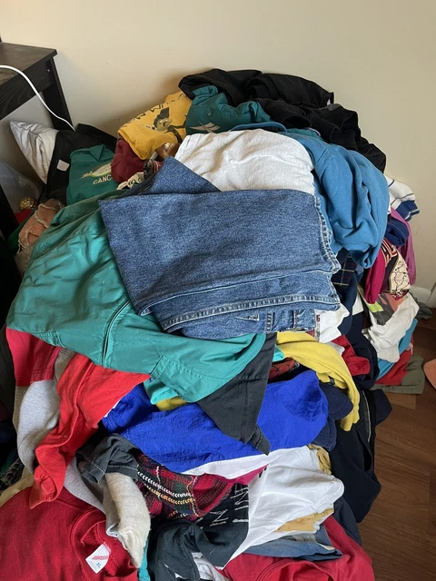 Vintage Clothing Lots of 12 pieces