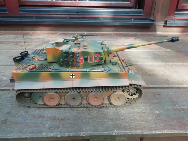 Stallone lungo - Tiger I - tardivo - 502 - spazzolato - 1:16 - modello vetrina - ottime condizioni