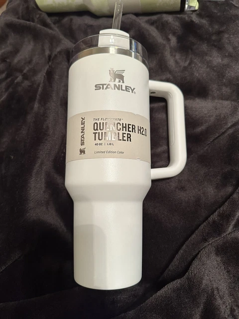 stanley 40 oz tumbler