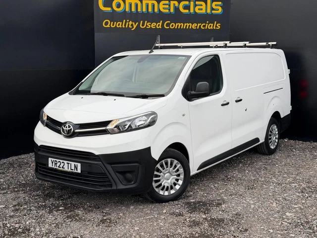 2022 TOYOTA PROACE 2.0D 140 Icon Van PANEL VAN DIESEL Manual £18,348.00 ...