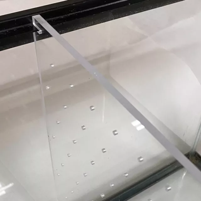 Aquarium Fish Tank Dividers - No Suction Cups 3