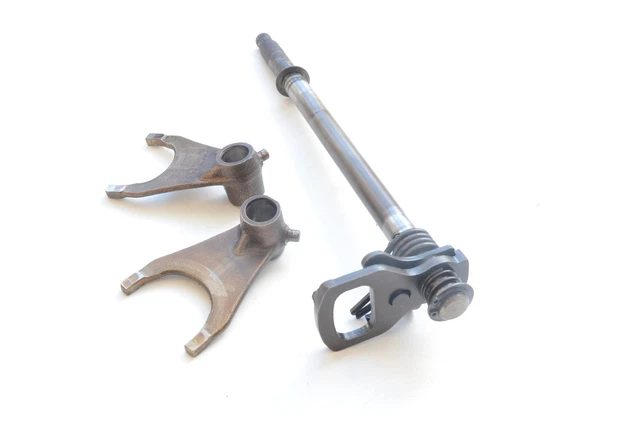 Bras Oscillant Pour Suzuki GSXR 1000 (2001-2002) - Pièce D'Occasion, Réf. BA3-SIPI6687