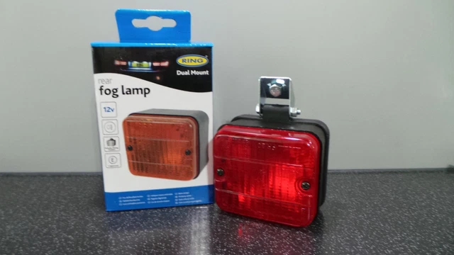 thumbnail image 2 of 12V Trailer Fog Light – Red Rear Universal Fog Lamp With Bulb – Maypole MP22B 2 of 4