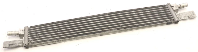 Radiatore olio cambio originale BMW G20 G21 320D X-Drive 8679837 radiatore olio
