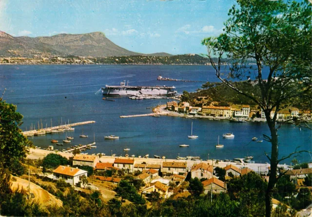 Saint-Madrier-Vue Generale du Port Perspective sur Toulon et le Mont Postcard