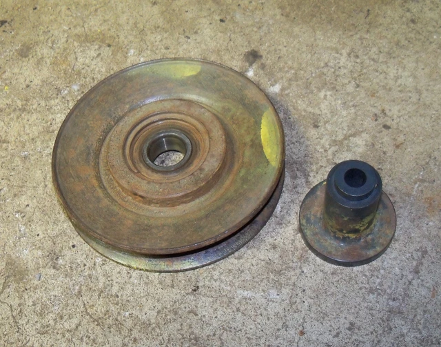 JOHN DEERE DECK Rear Idler Pulley Spacer Bushing, Early 60 Deck, 425