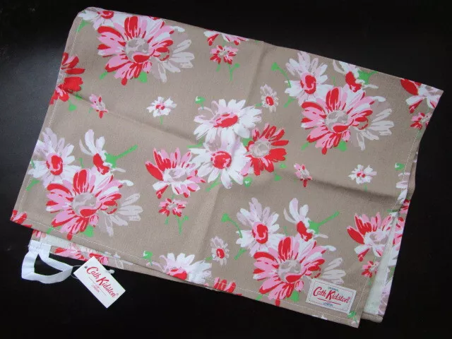 New with Tag Early Cath Kidston Daisy Cotton Tea Towel  Made in UK