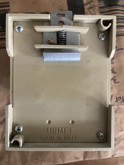 Alimentatore URMET Brevettato Sch.1082/121 – Usato Con Graffi, Funzionante - Foto 4