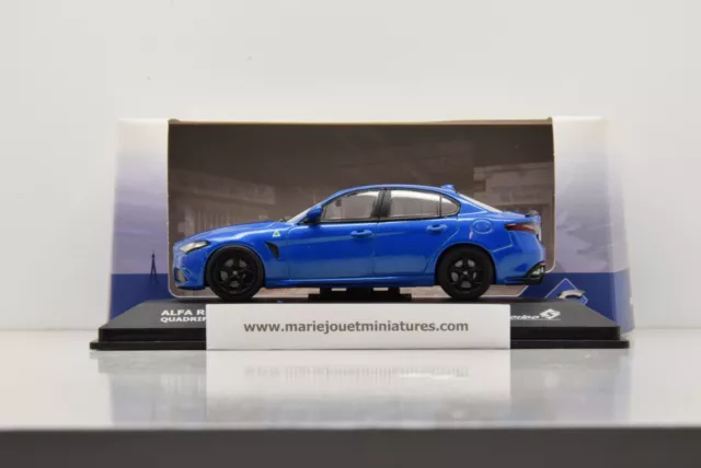 Alfa Romeo Giulia Quadrifoglio  2.9L 2021 Monza Blue Solido 1/43 Neuf En Boite