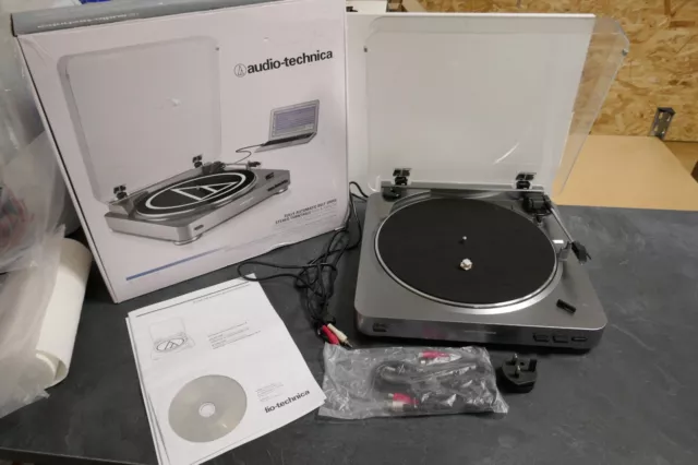 Platine vinyle AUDIO TECHNICA AT-LP60 USB (Hors services)