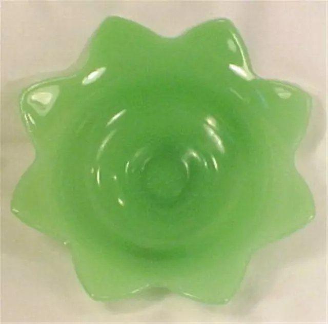 Fenton Jade Bowl Lotus Flower Green Elegant Glass Vintage A Beauty