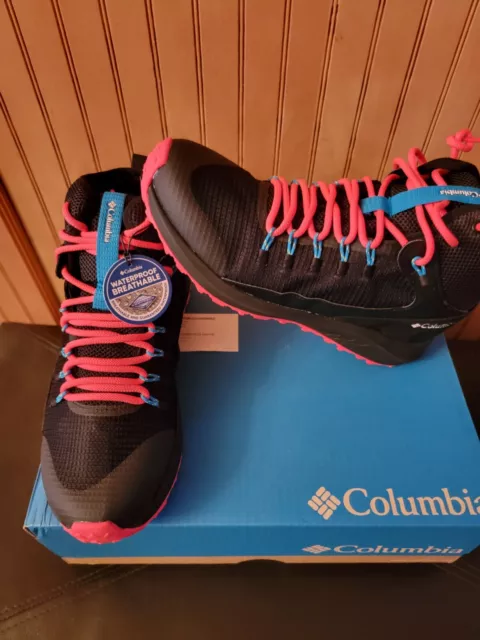 Columbia Trailstorm 11 Wide Women's Mid Waterproof Hiking Shoe New in box