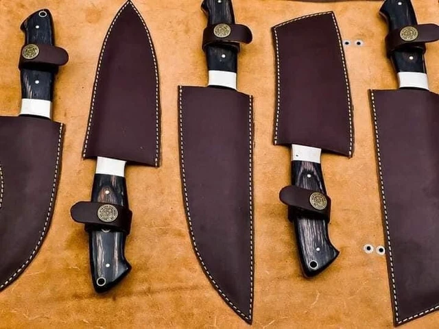 Handmade Damascus steel chef knife set with bag, carbon steal hand forged