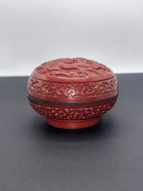 Dragon pattern vintage Chinese/China round Cinnabar lacquer lid jar.