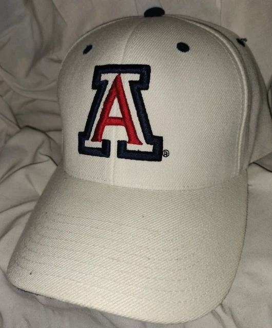 NCAA Arizona Wildcats 7 1/4 Fit Hat Cap Colosseum Just Sports Vintage