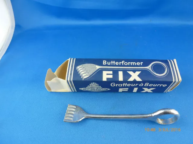 sehr alter Butterformer von Fix aus Kunststoff in der Farbe silber "OVP" RAR