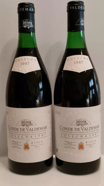 2 Botellas vino. CONDE DE VALDEMAR 1987 RESERVA BODEGAS MARTÍNEZ BUJANDA (RIOJA)