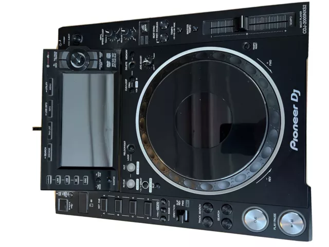 Pioneer CDJ-2000NXS Professional Multi Audio Player - Nexus (1) Black ***AS IS**