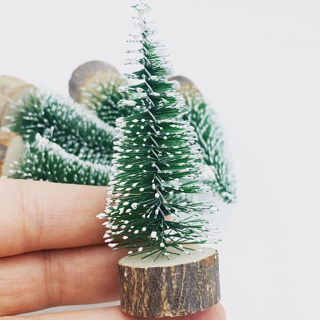 1 pcs Dollhouse Mini Plastic Christmas Tree Model Doll's House Decor Kids Toys