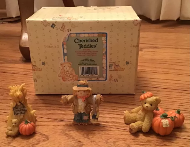 Cherished Teddies 1996 Mini Figurine Set of 3 Pumpkin Cornstalk Scarecrow 176206