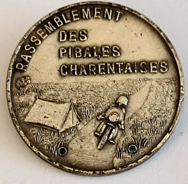 badge / médaille DRAGO .  MOTOCYCLISME  - RASSEMBLEMENT DES PIBALES CHARENTAISES