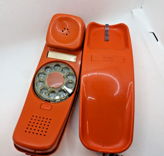VINTAGE ITT RETRO Orange Rotary Dial Tabletop Phone Orange Cord £53.