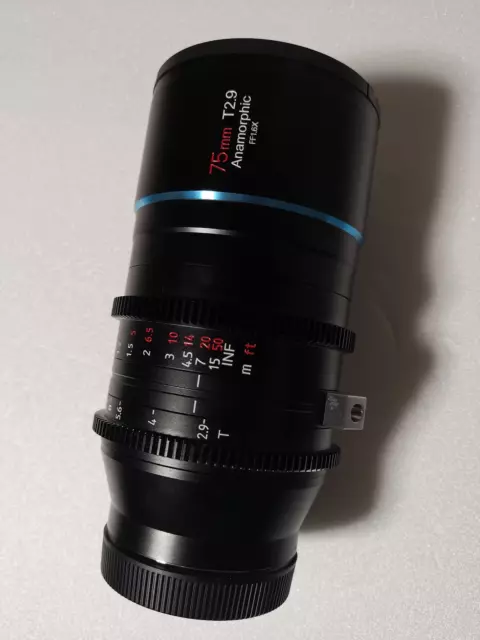 Objectif plein format anamorphottique SIRUI Venus 75 mm T2,9 1,6 x - pour Canon