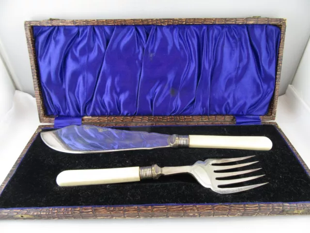 E85 ⭐⭐English Art Nouveau Fish Carving Set Epns Cutlery ⭐⭐