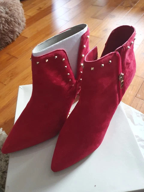 Marc fisher red boots online