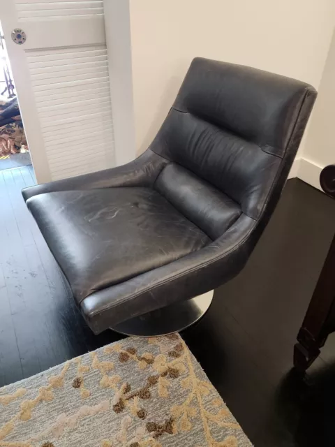 Postmodern Designer Leather Lounge Chair