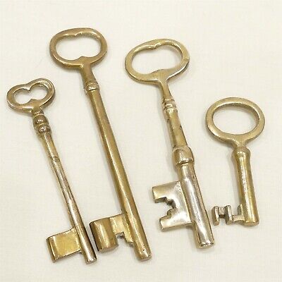 4 Vtg Brass Skeleton Keys Old West Jail House Style 3", 4", 5" & 6" Ornate Décor