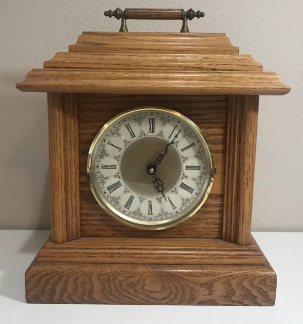 Vintage Rhythm Watch Co Solid Oak Quartz Mantel Clock Westminster Chime Battery