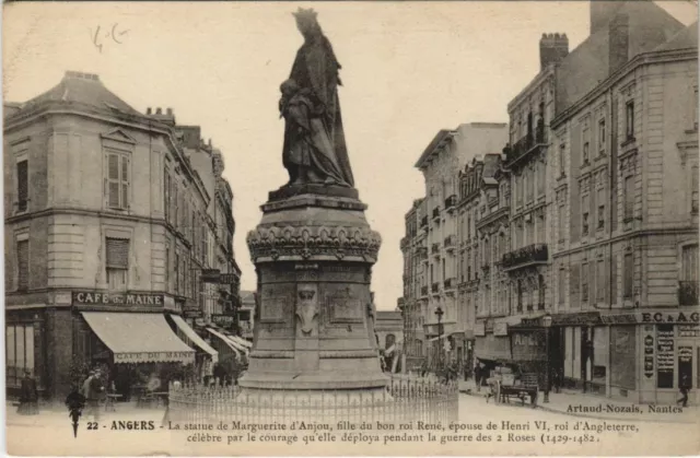 CPA ANGERS La Statue de Marguerite d'Anjou (1164588)