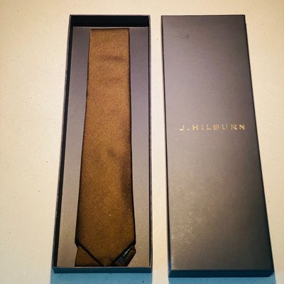 J. Hilburn Tie 5 Folds Mens J Hilburn 100% Silk Wool Silk Neck Tie  59 x 3 NWB