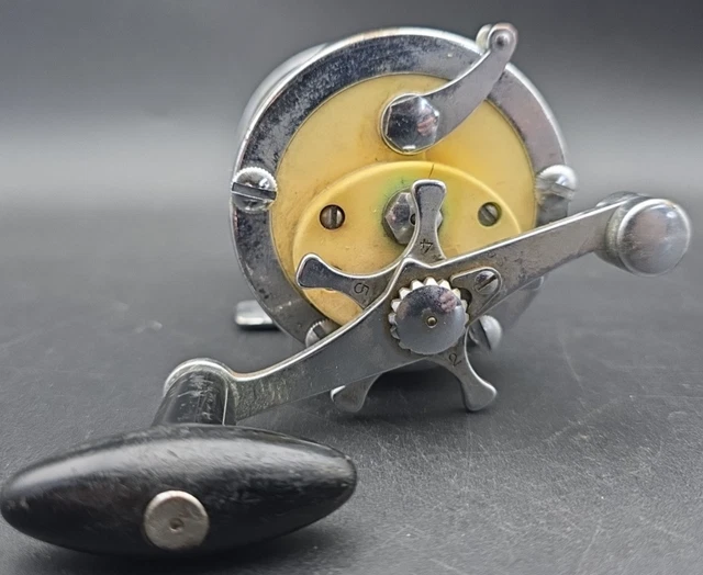 Moulinet Toupie Garcia Mitchell 300 Vintage – Fabriqué En France Avec Bobine Rechange