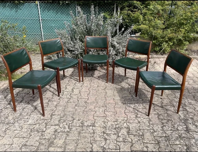 Lot De 4 Chaises Scandinaves Années 60 – Skaï Vert Et Bois Foncé (teck/palissandre)
