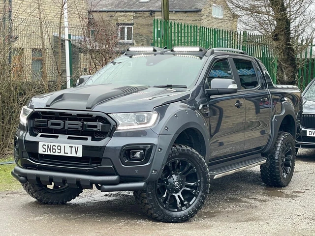 Euro Ford Ranger FORD RANGER 2.0 EcoBlue Wildtrak Auto 4WD Euro 6 (s/s) 4dr Diesel ...