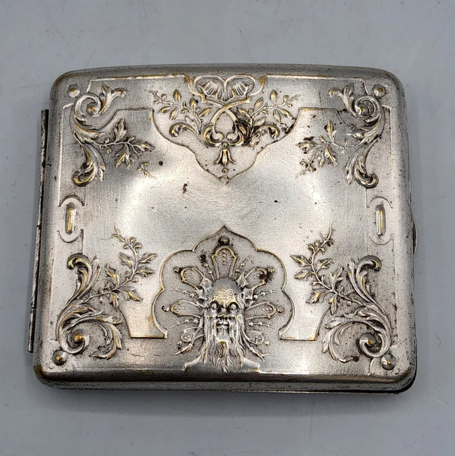 BOÎTE ÉTUI À cigarettes en métal argenté repoussé tête de satyre début XXème EUR 60,00 - PicClick FR