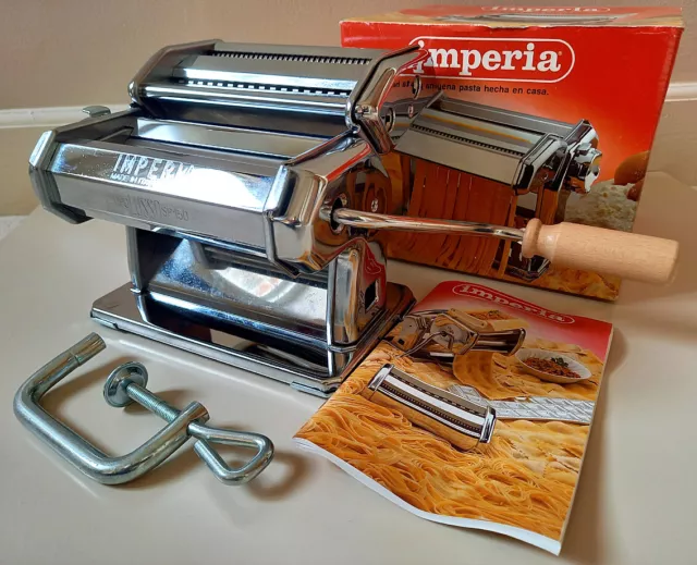 https://www.picclickimg.com/I38AAOSwcellJFnS/BNIB-Imperia-SP150-Double-Cutter-Pasta-Maker-Machine.webp